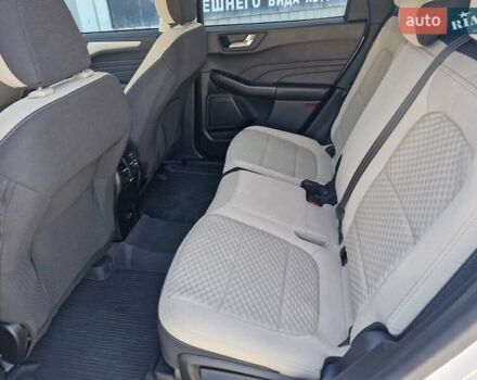 Білий Форд Ескейп, об'ємом двигуна 2.5 л та пробігом 14 тис. км за 23999 $, фото 31 на Automoto.ua
