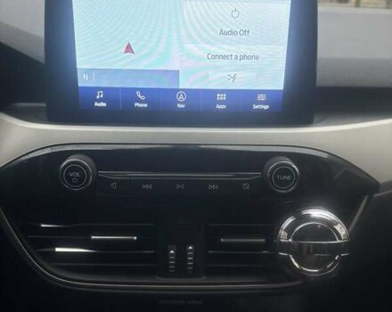 Белый Форд Эскейп, объемом двигателя 2.5 л и пробегом 69 тыс. км за 27000 $, фото 12 на Automoto.ua