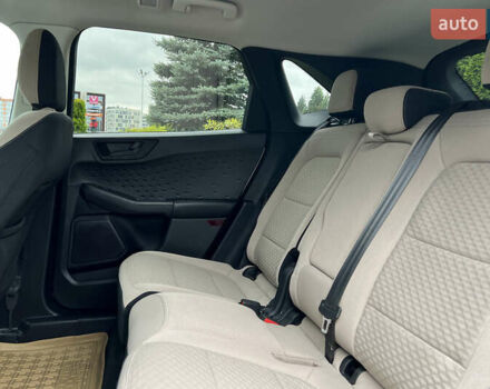 Білий Форд Ескейп, об'ємом двигуна 2.49 л та пробігом 88 тис. км за 24300 $, фото 19 на Automoto.ua