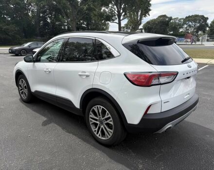 Білий Форд Ескейп, об'ємом двигуна 1.5 л та пробігом 12 тис. км за 13600 $, фото 6 на Automoto.ua