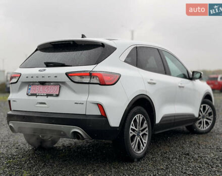 Форд Эскейп 2022 в Умани на Automoto.ua Белый Форд Эскейп, объемом двигателя 2 л и пробегом 100 тыс. км за 18000 $, фото 2 на Automoto.ua