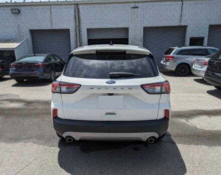 Белый Форд Эскейп, объемом двигателя 1.5 л и пробегом 21 тыс. км за 11200 $, фото 6 на Automoto.ua