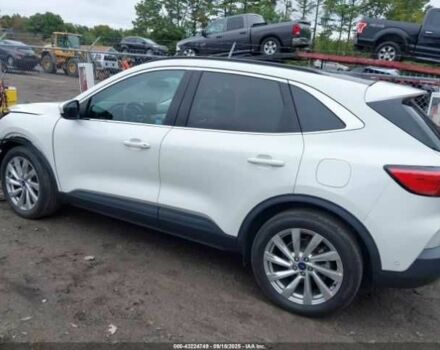 Белый Форд Эскейп, объемом двигателя 2.5 л и пробегом 70 тыс. км за 6000 $, фото 14 на Automoto.ua