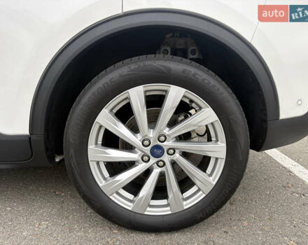 Белый Форд Эскейп, объемом двигателя 2.49 л и пробегом 62 тыс. км за 30000 $, фото 28 на Automoto.ua