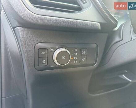 Білий Форд Ескейп, об'ємом двигуна 2.49 л та пробігом 63 тис. км за 30990 $, фото 17 на Automoto.ua