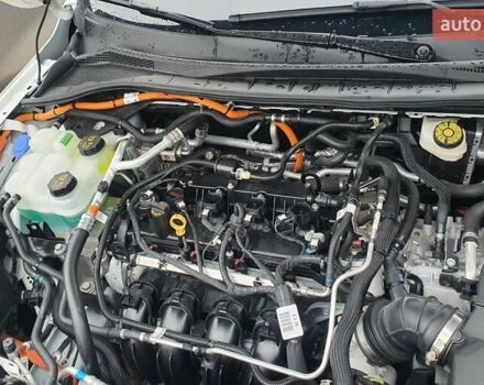 Белый Форд Эскейп, объемом двигателя 2.5 л и пробегом 15 тыс. км за 24500 $, фото 26 на Automoto.ua