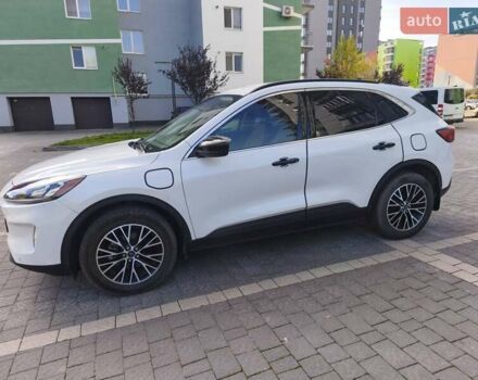 Белый Форд Эскейп, объемом двигателя 2.5 л и пробегом 166 тыс. км за 23900 $, фото 10 на Automoto.ua