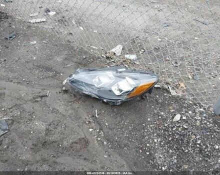 Белый Форд Эскейп, объемом двигателя 2.5 л и пробегом 70 тыс. км за 6000 $, фото 11 на Automoto.ua