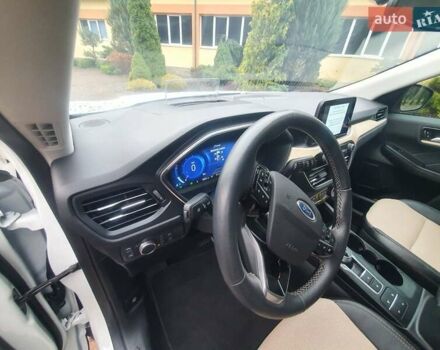 Белый Форд Эскейп, объемом двигателя 2.5 л и пробегом 15 тыс. км за 24500 $, фото 10 на Automoto.ua