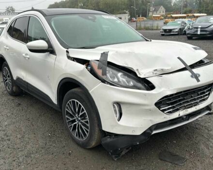 Белый Форд Эскейп, объемом двигателя 2.5 л и пробегом 46 тыс. км за 22600 $, фото 8 на Automoto.ua