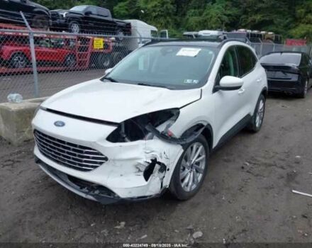 Белый Форд Эскейп, объемом двигателя 2.5 л и пробегом 70 тыс. км за 6000 $, фото 1 на Automoto.ua