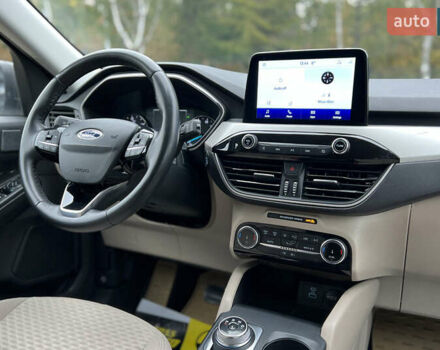 Білий Форд Ескейп, об'ємом двигуна 2.49 л та пробігом 88 тис. км за 24300 $, фото 17 на Automoto.ua