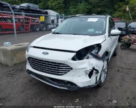 Белый Форд Эскейп, объемом двигателя 2.5 л и пробегом 70 тыс. км за 6000 $, фото 5 на Automoto.ua