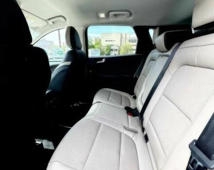 Белый Форд Эскейп, объемом двигателя 2 л и пробегом 15 тыс. км за 12600 $, фото 10 на Automoto.ua