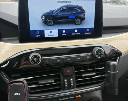 Белый Форд Эскейп, объемом двигателя 2.49 л и пробегом 62 тыс. км за 30000 $, фото 27 на Automoto.ua