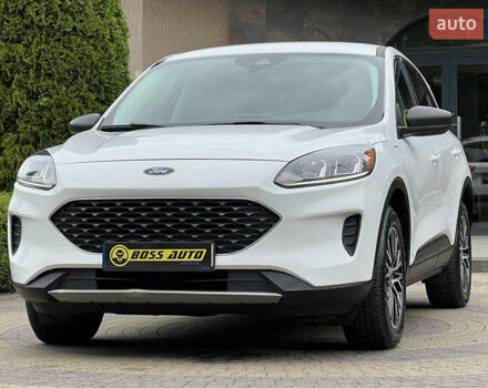 Білий Форд Ескейп, об'ємом двигуна 2.49 л та пробігом 88 тис. км за 24300 $, фото 2 на Automoto.ua