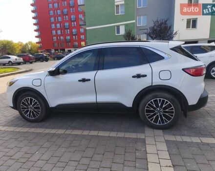 Белый Форд Эскейп, объемом двигателя 2.5 л и пробегом 166 тыс. км за 23900 $, фото 9 на Automoto.ua