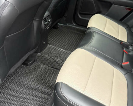 Белый Форд Эскейп, объемом двигателя 2.49 л и пробегом 62 тыс. км за 30000 $, фото 36 на Automoto.ua