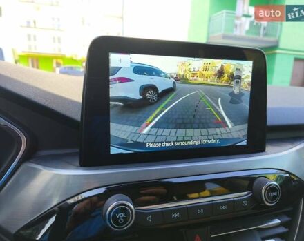 Белый Форд Эскейп, объемом двигателя 2.5 л и пробегом 166 тыс. км за 23900 $, фото 47 на Automoto.ua