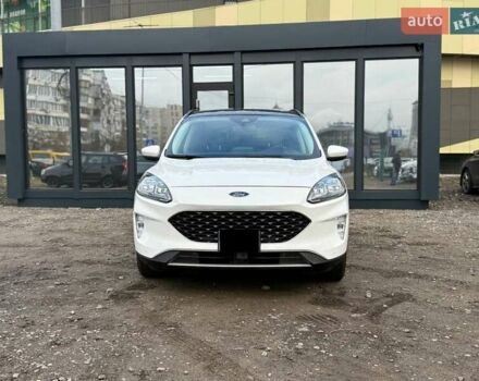 Білий Форд Ескейп, об'ємом двигуна 2.49 л та пробігом 63 тис. км за 30990 $, фото 1 на Automoto.ua