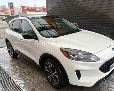 Белый Форд Эскейп, объемом двигателя 2.5 л и пробегом 69 тыс. км за 26500 $, фото 2 на Automoto.ua