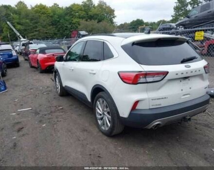 Белый Форд Эскейп, объемом двигателя 2.5 л и пробегом 70 тыс. км за 6000 $, фото 2 на Automoto.ua