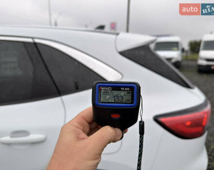 Форд Эскейп 2022 в Умани на Automoto.ua Белый Форд Эскейп, объемом двигателя 2 л и пробегом 100 тыс. км за 18000 $, фото 24 на Automoto.ua