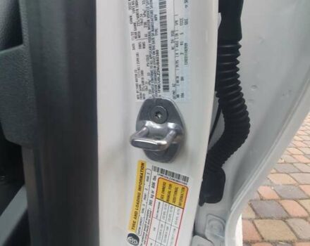 Белый Форд Эскейп, объемом двигателя 2.5 л и пробегом 15 тыс. км за 24500 $, фото 15 на Automoto.ua