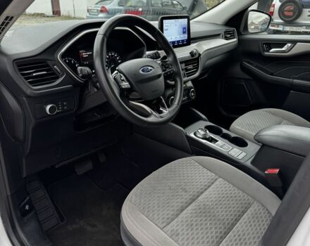 Белый Форд Эскейп, объемом двигателя 1.5 л и пробегом 152 тыс. км за 15800 $, фото 11 на Automoto.ua