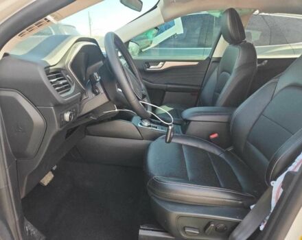 Белый Форд Эскейп, объемом двигателя 1.5 л и пробегом 5 тыс. км за 4500 $, фото 6 на Automoto.ua