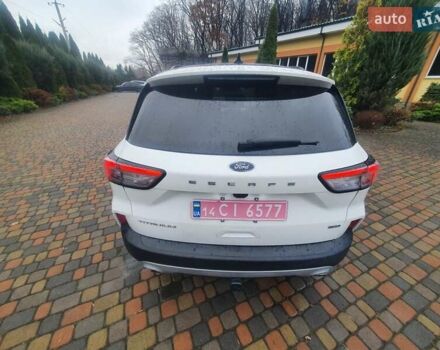 Белый Форд Эскейп, объемом двигателя 2.5 л и пробегом 15 тыс. км за 24500 $, фото 4 на Automoto.ua