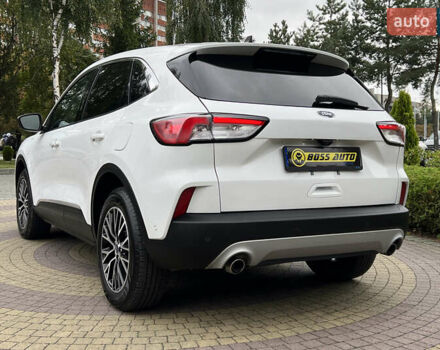 Білий Форд Ескейп, об'ємом двигуна 2.49 л та пробігом 88 тис. км за 24300 $, фото 4 на Automoto.ua