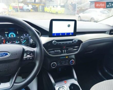 Белый Форд Эскейп, объемом двигателя 1.5 л и пробегом 93 тыс. км за 15700 $, фото 18 на Automoto.ua