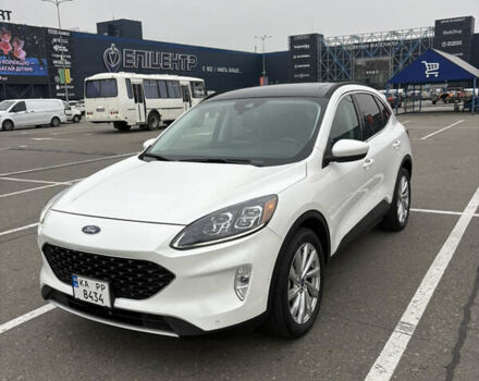 Белый Форд Эскейп, объемом двигателя 2.49 л и пробегом 62 тыс. км за 30000 $, фото 8 на Automoto.ua