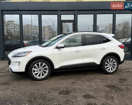 Білий Форд Ескейп, об'ємом двигуна 2.49 л та пробігом 63 тис. км за 30990 $, фото 2 на Automoto.ua