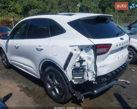 Белый Форд Эскейп, объемом двигателя 0 л и пробегом 20 тыс. км за 7000 $, фото 1 на Automoto.ua