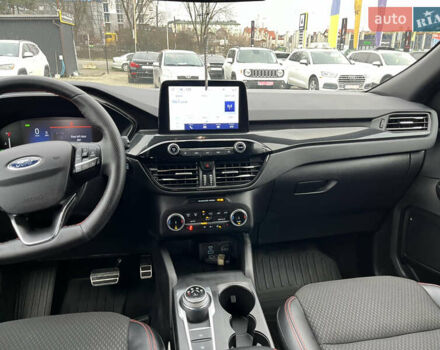 Белый Форд Эскейп, объемом двигателя 2.5 л и пробегом 28 тыс. км за 26600 $, фото 13 на Automoto.ua