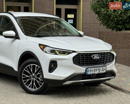 Білий Форд Ескейп, об'ємом двигуна 2.5 л та пробігом 120 тис. км за 26900 $, фото 6 на Automoto.ua