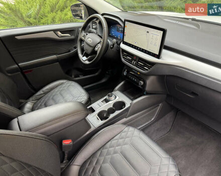 Білий Форд Ескейп, об'ємом двигуна 2.5 л та пробігом 120 тис. км за 26900 $, фото 29 на Automoto.ua