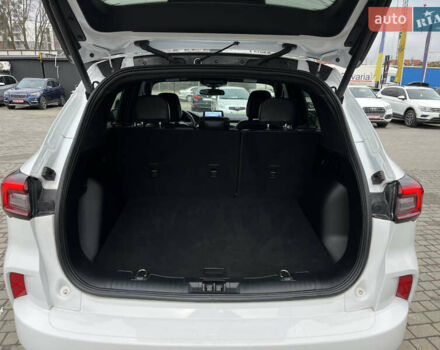 Белый Форд Эскейп, объемом двигателя 2.5 л и пробегом 28 тыс. км за 26600 $, фото 17 на Automoto.ua