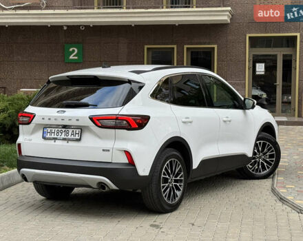 Білий Форд Ескейп, об'ємом двигуна 2.5 л та пробігом 120 тис. км за 26900 $, фото 10 на Automoto.ua