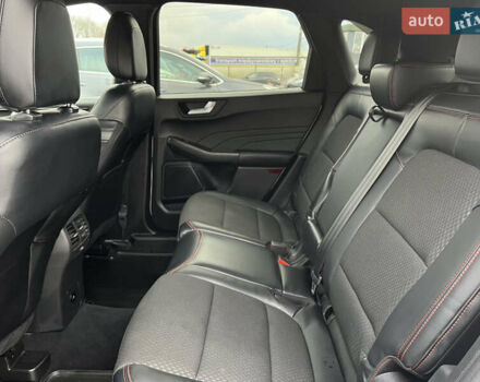 Белый Форд Эскейп, объемом двигателя 2.5 л и пробегом 28 тыс. км за 26600 $, фото 16 на Automoto.ua