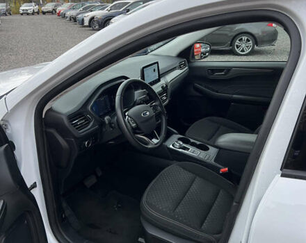 Белый Форд Эскейп, объемом двигателя 1.5 л и пробегом 52 тыс. км за 18900 $, фото 10 на Automoto.ua