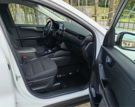 Форд Эскейп 2023 в Киеве на Automoto.ua Белый Форд Эскейп, объемом двигателя 1.5 л и пробегом 54 тыс. км за 14300 $, фото 10 на Automoto.ua