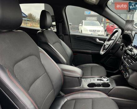 Белый Форд Эскейп, объемом двигателя 2.5 л и пробегом 28 тыс. км за 26600 $, фото 22 на Automoto.ua