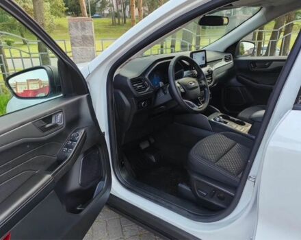 Форд Эскейп 2023 в Киеве на Automoto.ua Белый Форд Эскейп, объемом двигателя 1.5 л и пробегом 54 тыс. км за 14300 $, фото 12 на Automoto.ua