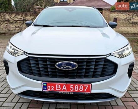 Білий Форд Ескейп, об'ємом двигуна 1.5 л та пробігом 17 тис. км за 22000 $, фото 5 на Automoto.ua