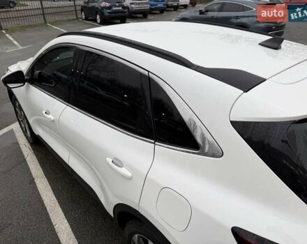 Білий Форд Ескейп, об'ємом двигуна 2.5 л та пробігом 23 тис. км за 27900 $, фото 16 на Automoto.ua