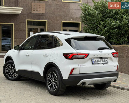 Білий Форд Ескейп, об'ємом двигуна 2.5 л та пробігом 120 тис. км за 26900 $, фото 16 на Automoto.ua