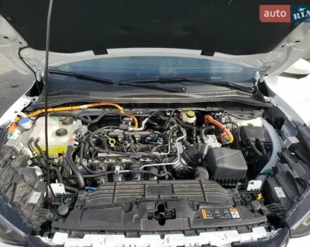 Белый Форд Эскейп, объемом двигателя 2.5 л и пробегом 10 тыс. км за 9300 $, фото 11 на Automoto.ua